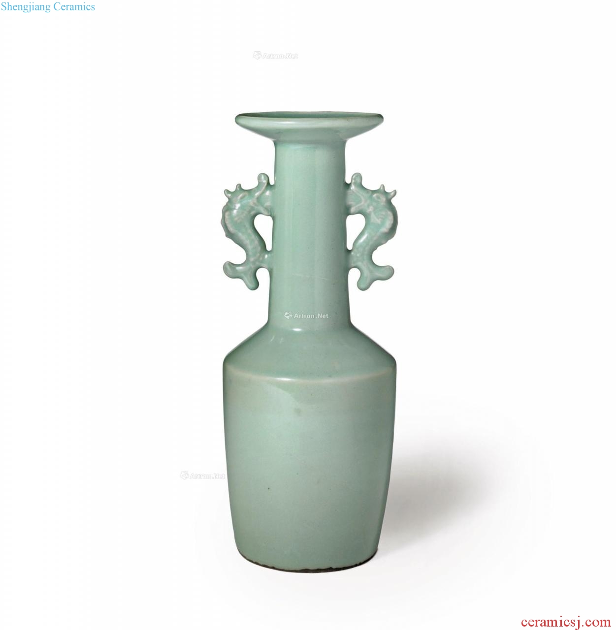 The southern song dynasty Longquan celadon vase with a fish