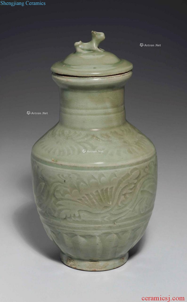 Northern song dynasty (AD 960-960), A RARE LONGQUAN CELADON JAR AND COVER