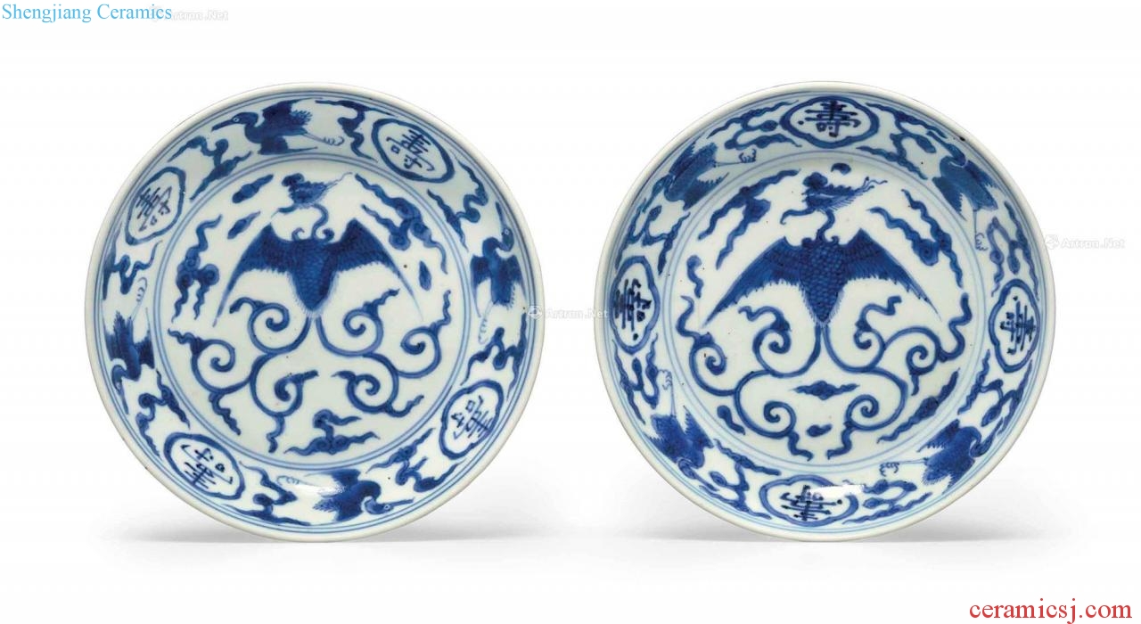 Jiajing (1522-1566), A PAIR OF BLUE AND WHITE "PHOENIX" DISHES