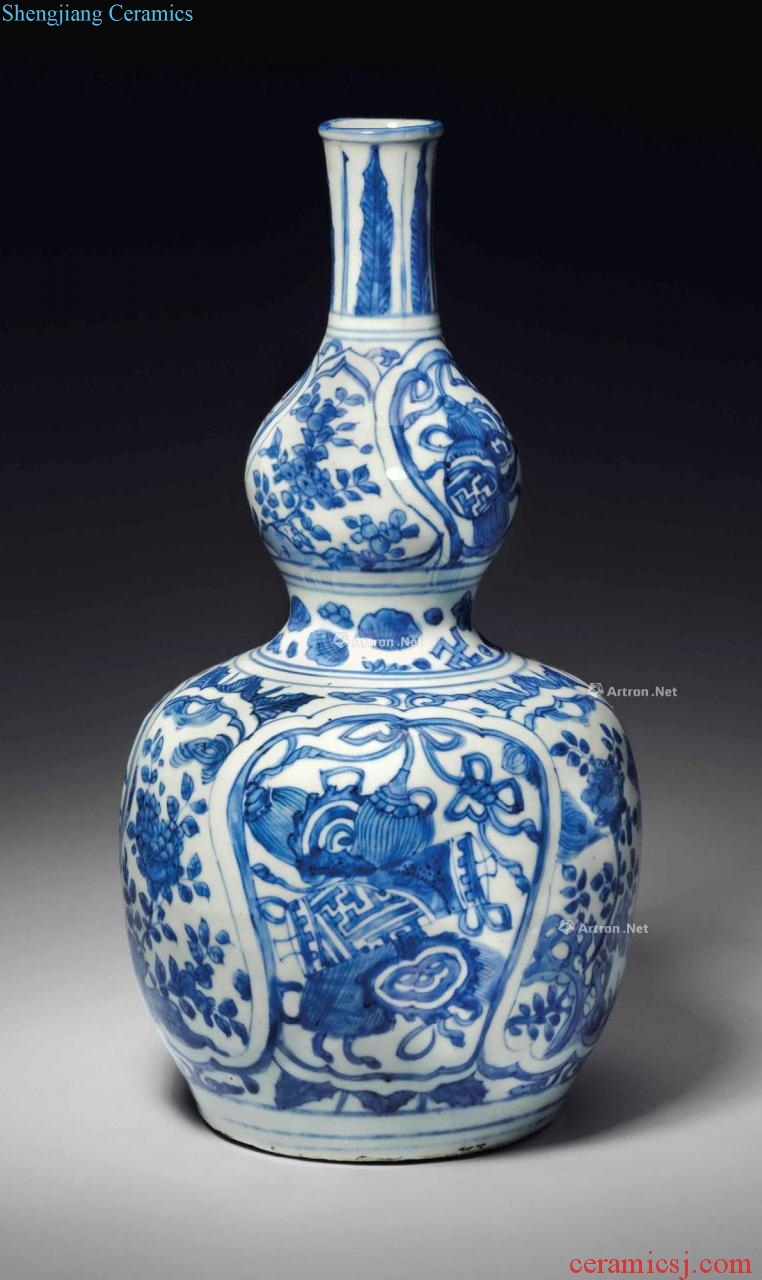 Wanli (1573-1619), A RARE BLUE AND WHITE DOUBLE - GOURD VASE