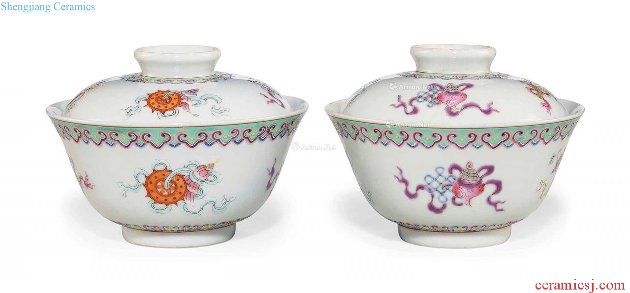 Light (1821-1850), A PAIR OF FAMILLE ROSE 'BAJIXIANG BOWLS AND COVERS