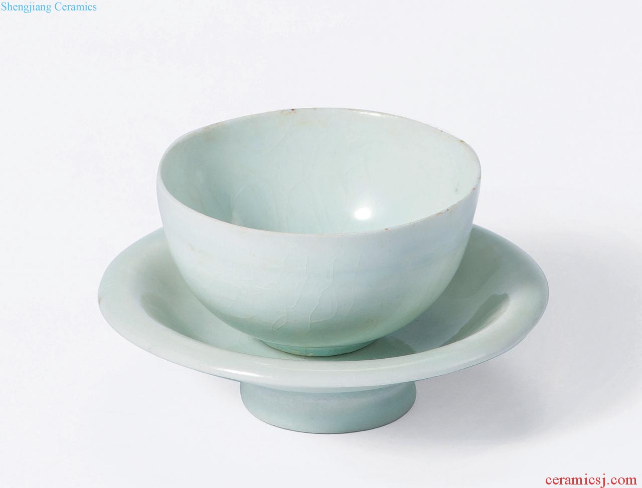 Northern song dynasty (960-1127), green white glaze tor cup (a)