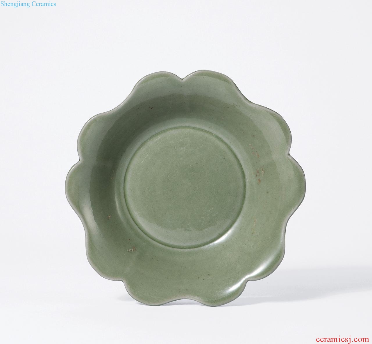 Tang (618-907), the kiln green glaze flower disc