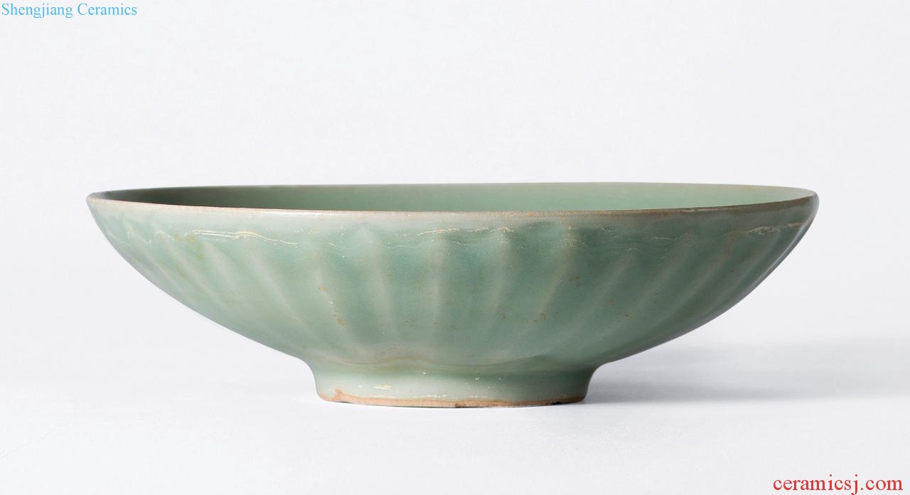 Yuan (1279-1368), longquan celadon glaze lotus valve tray