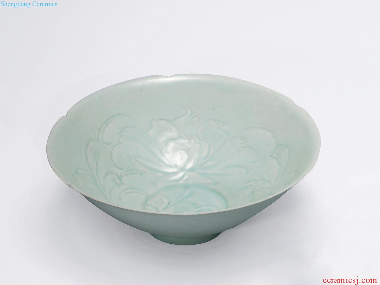 Song dynasty (960-1279), green white glazed score fold branch peony grains flower bowl