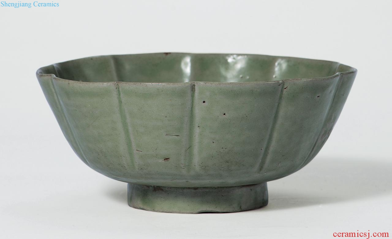 In the northern song dynasty kiln score flower bowl