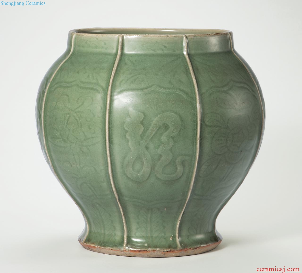 yuan Longquan celadon green glaze dragon grain sides can flowers