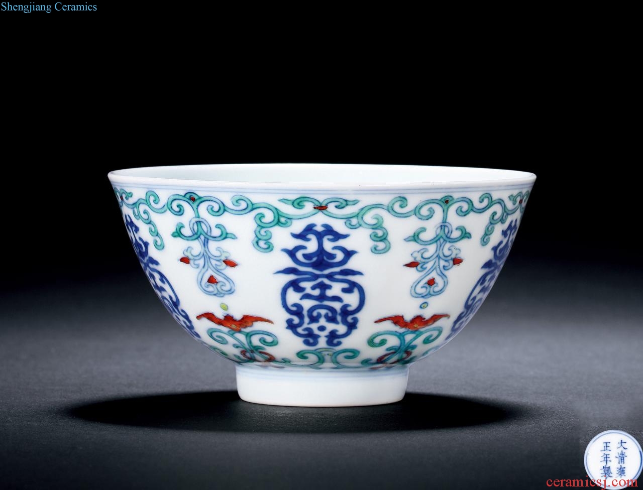 Qing yongzheng bucket live flowers green-splashed bowls