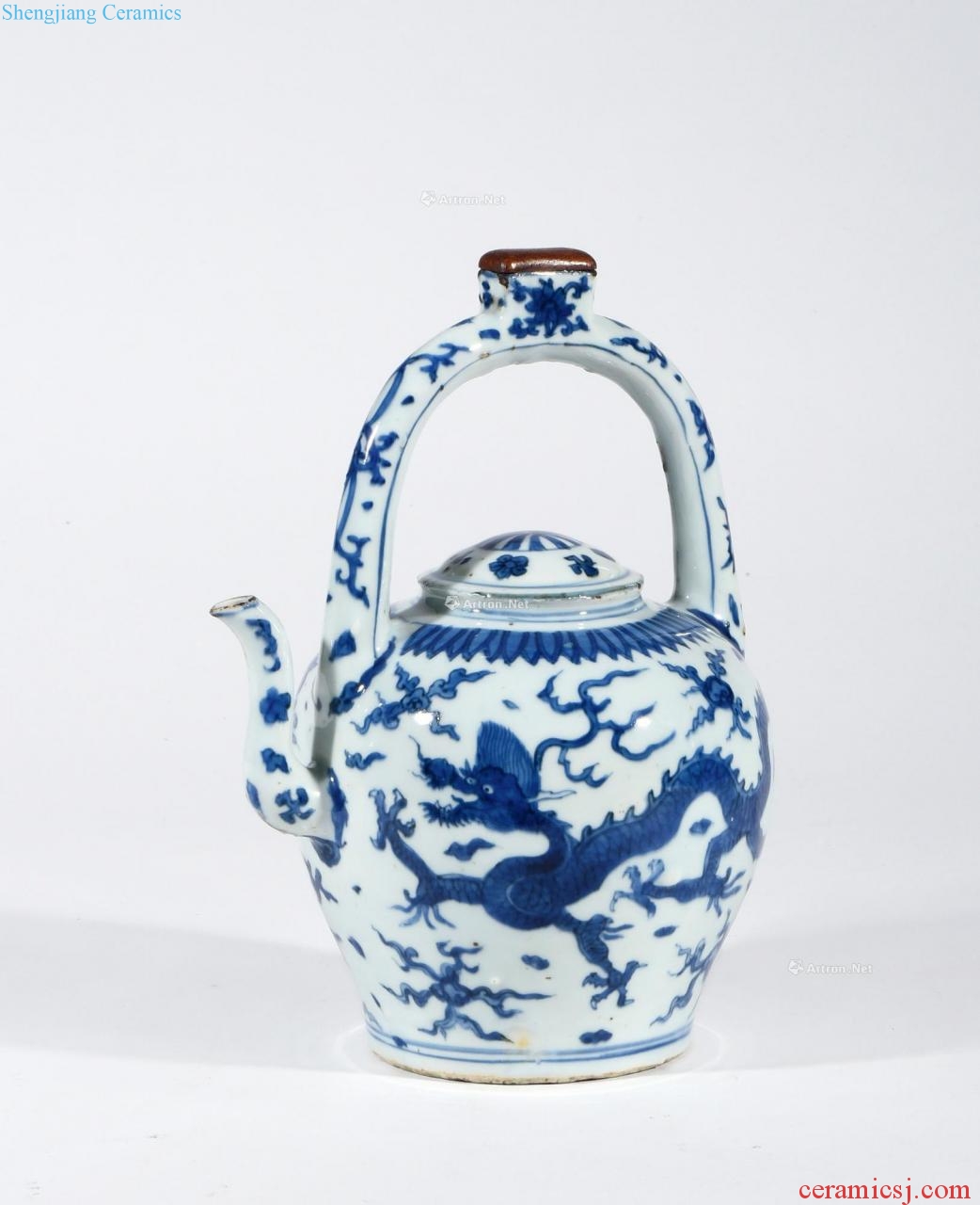 Ming wanli Blue and white dragon girder pot
