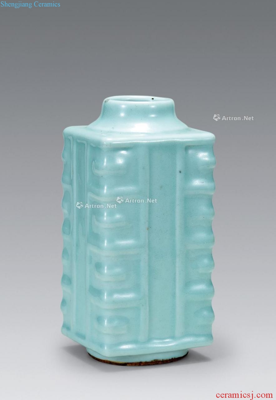 Qianlong powder blue glaze cong type bottle