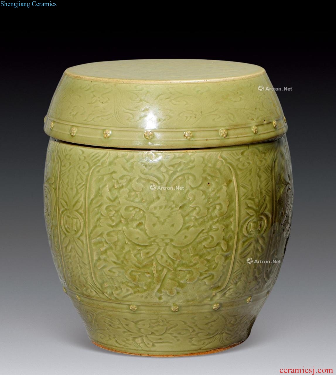 Ming Longquan carved flower drum stool