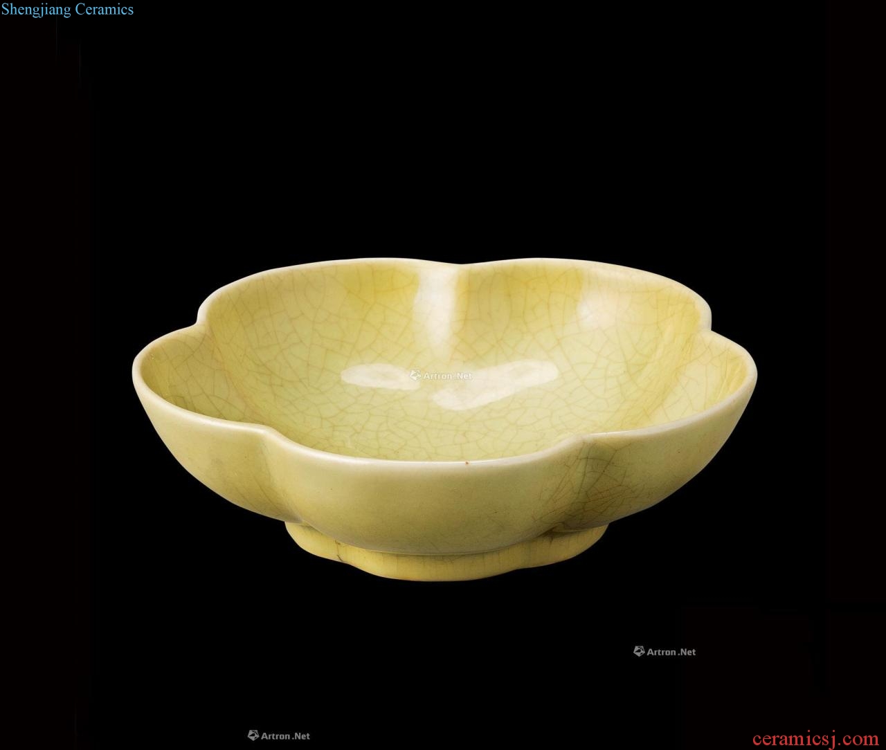 Ming Yellow glaze flower mouth bowl