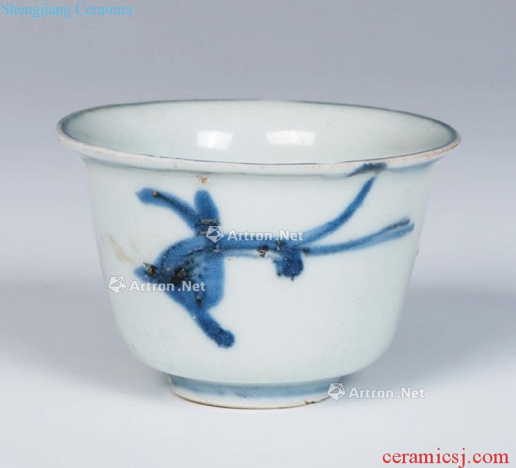 Ming blue and white small cup