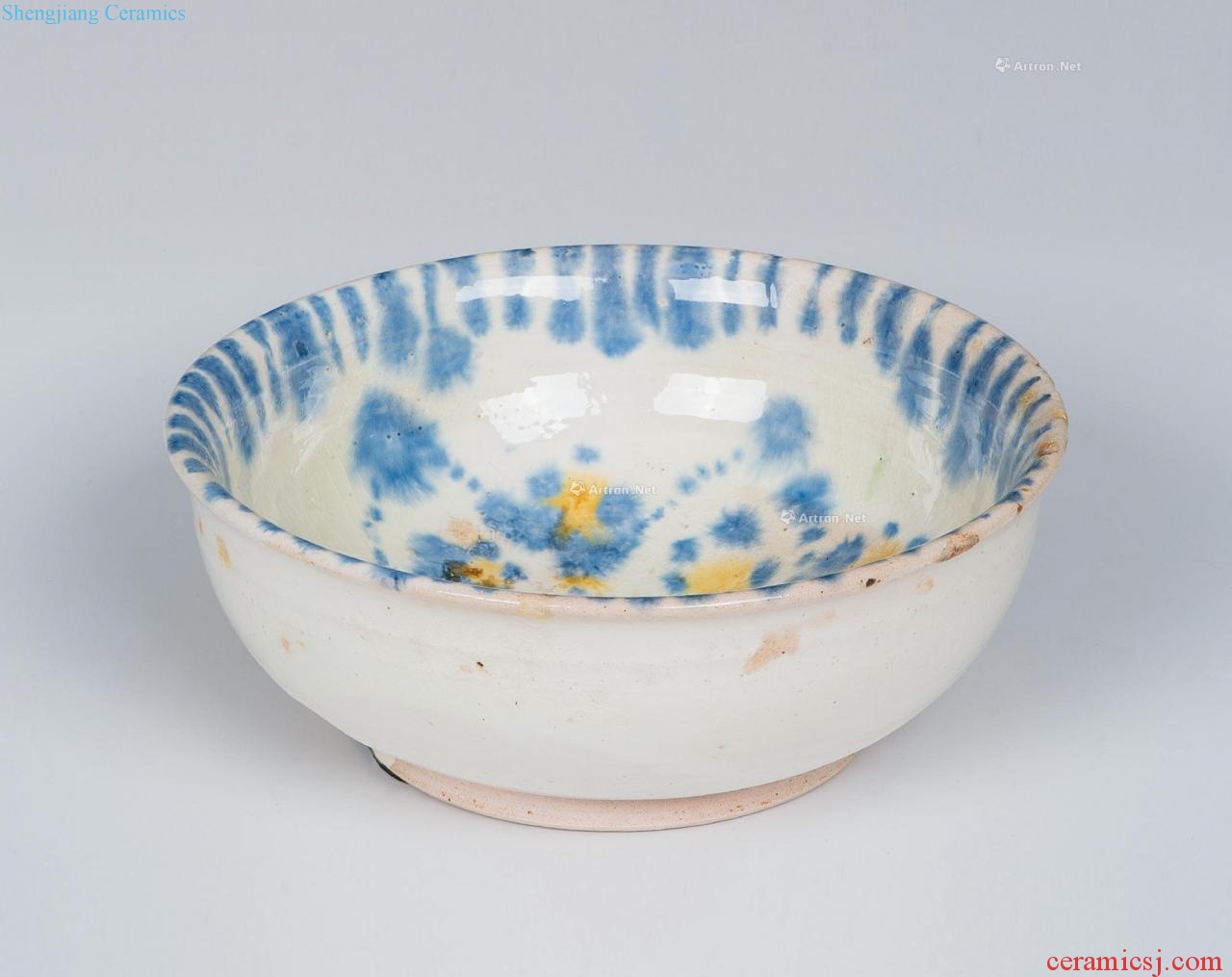 Tang sancai blue glaze bowls