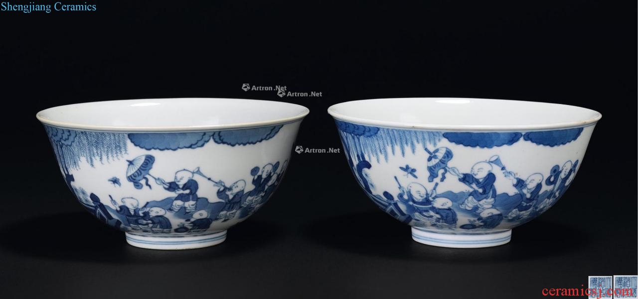 Qing daoguang Blue and white baby play figure bowl (a)