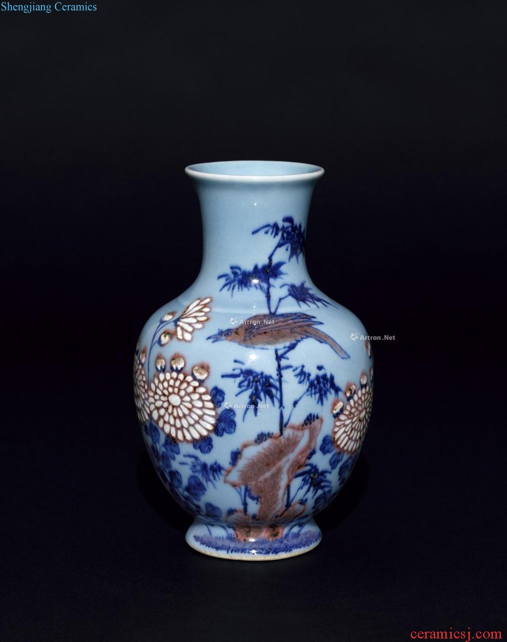 Qing qianlong blue to youligong painting of flowers and a bottle