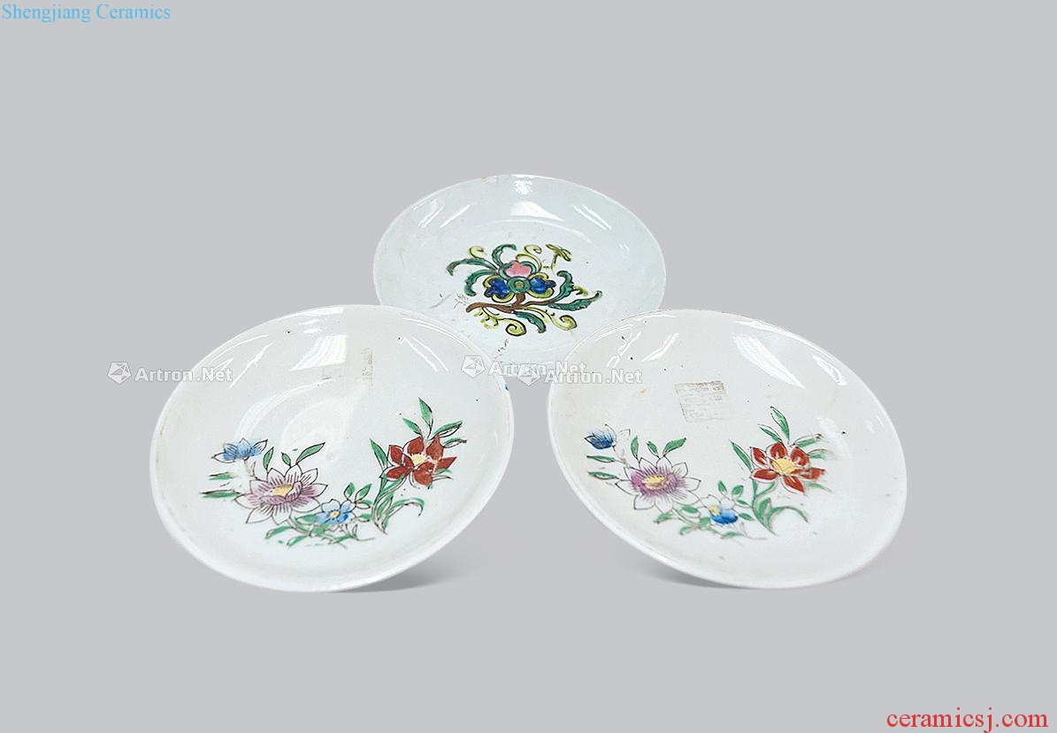 The republic of China in late qing dynasty powder enamel disc (set of 3)