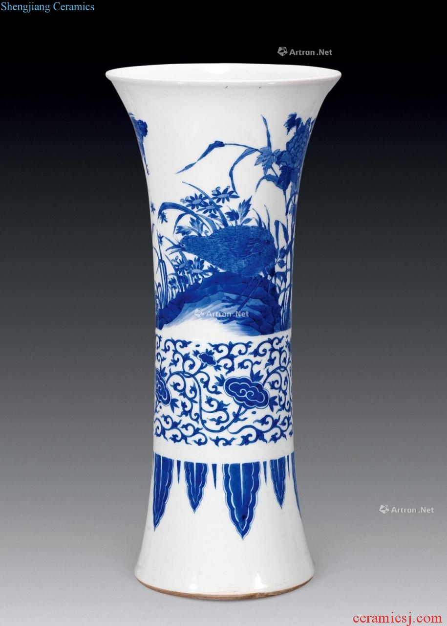 Ming chongzhen Blue and white LuYan cormorants vase with flowers