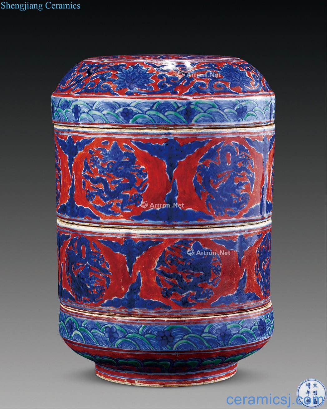 Ming jiajing Red to blue and white dragon festival box