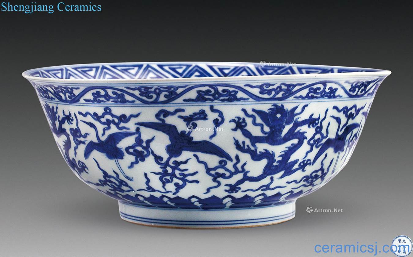 Ming jiajing Blue and white longfeng green-splashed bowls