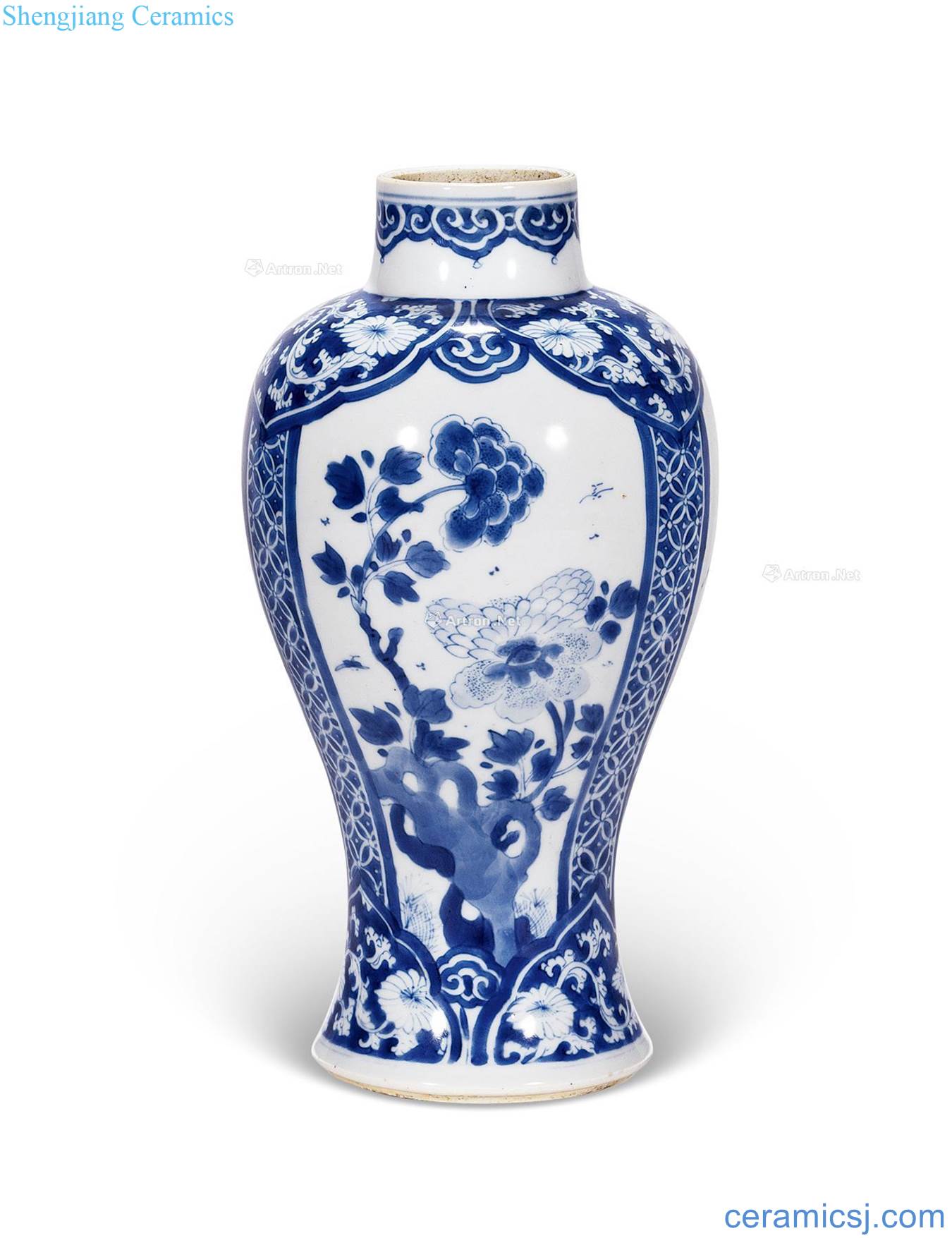 The qing emperor kangxi Blue and white medallion landscape flower tattoos goddess of mercy bottle