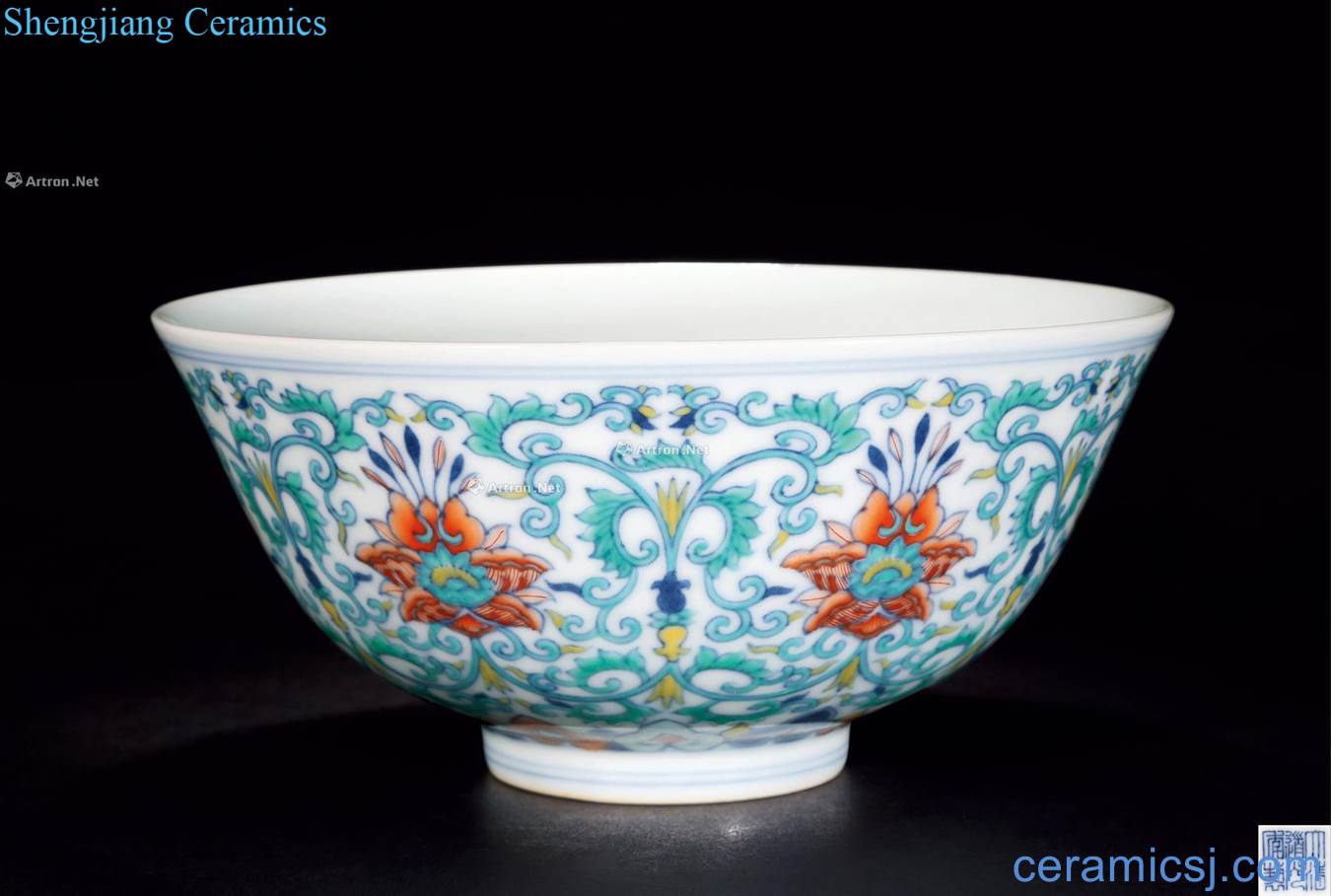 Qing daoguang Dou colors branch passionflower green-splashed bowls