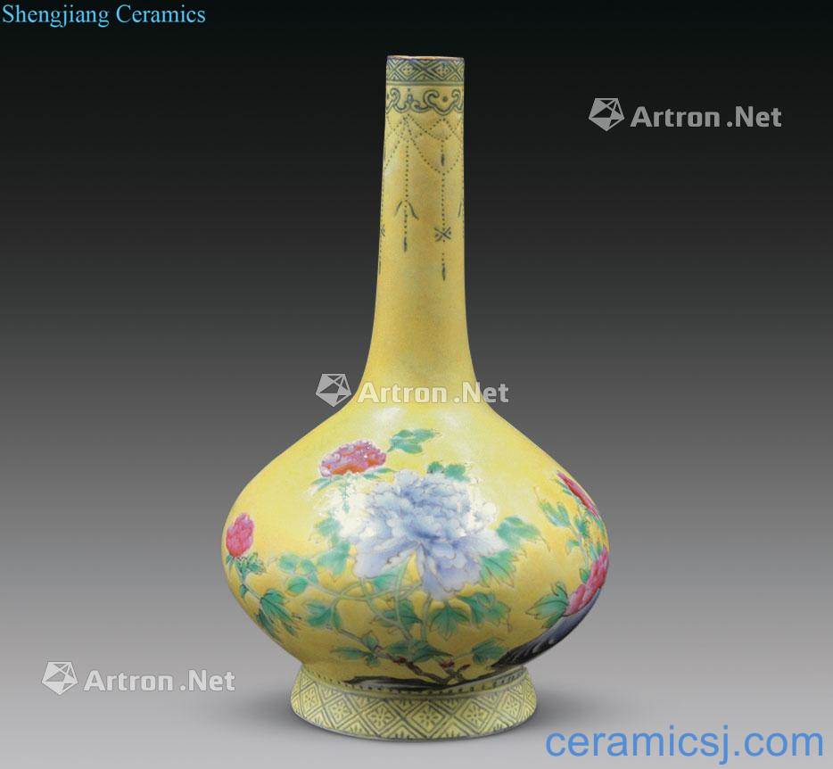 Qing qianlong to pastel yellow flower flask