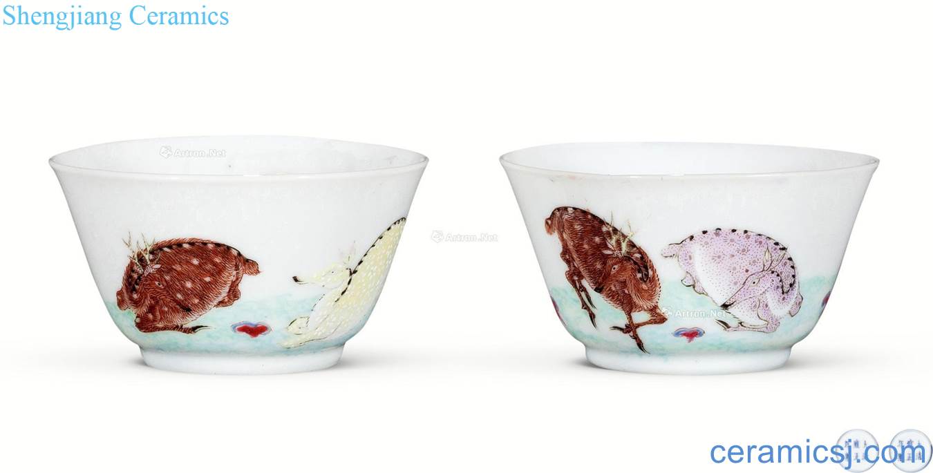 Qing yongzheng pastel ferro horseshoe cup (a)