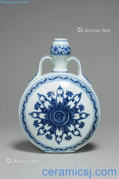 anonymous Xuan xuan denian Blue and white round flower ribbon ear gourd flat pot