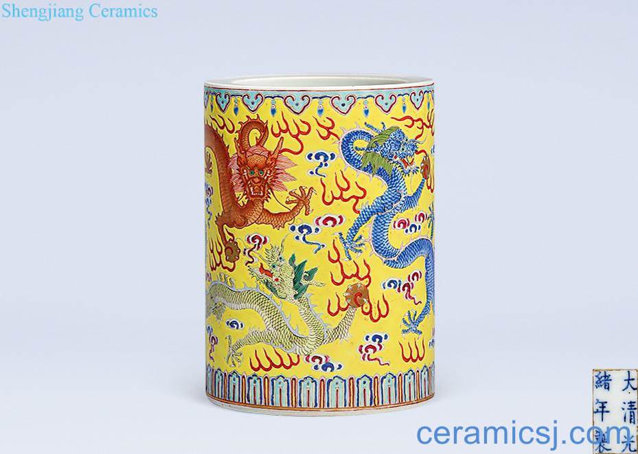 Qing guangxu To pastel yellow dragon pattern brush pot