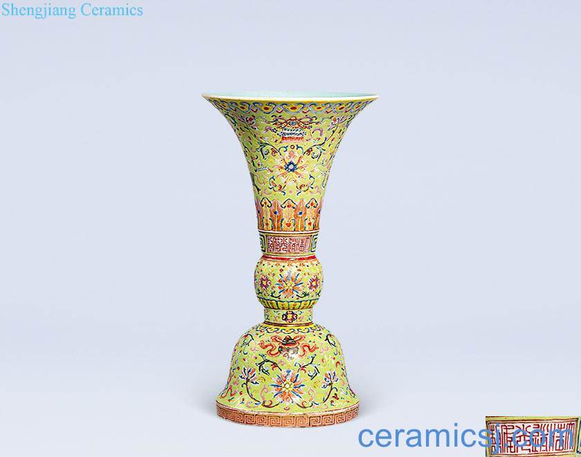 Qing daoguang Pastel sweet grain flower vase with yellow