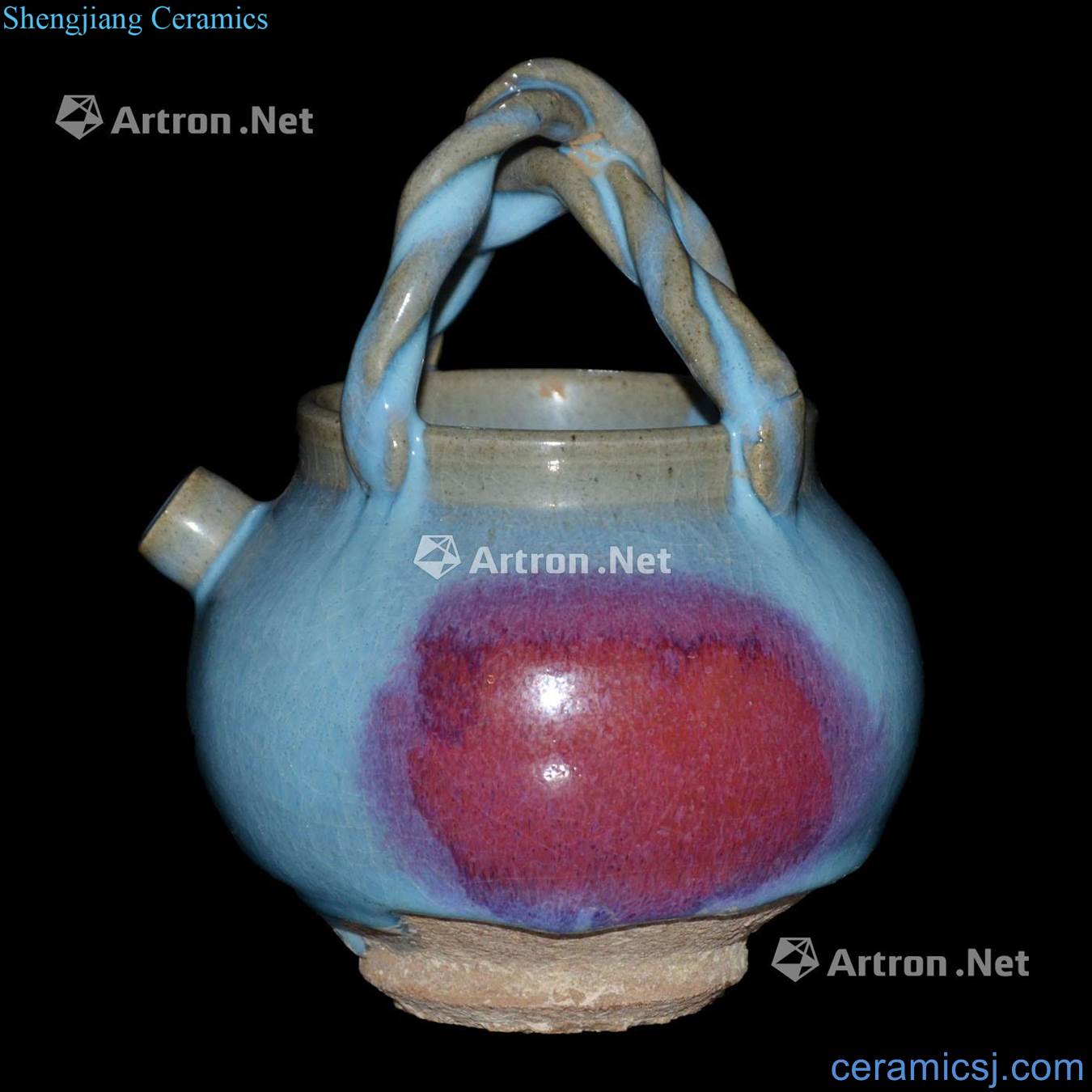 Northern song dynasty The azure glaze masterpieces purple tethered ewer