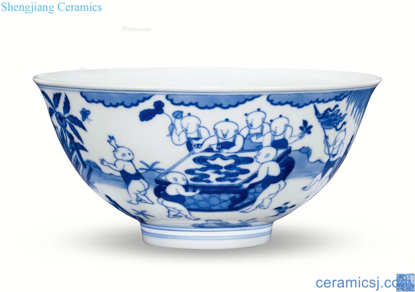 Qing qianlong figure bowl of blue and white baby play