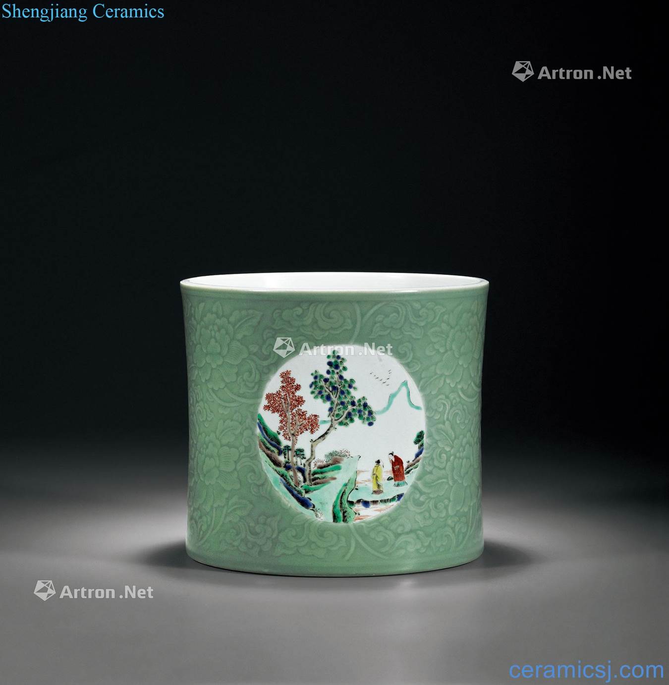Qing pea green glaze medallion stories of colorful brush pot