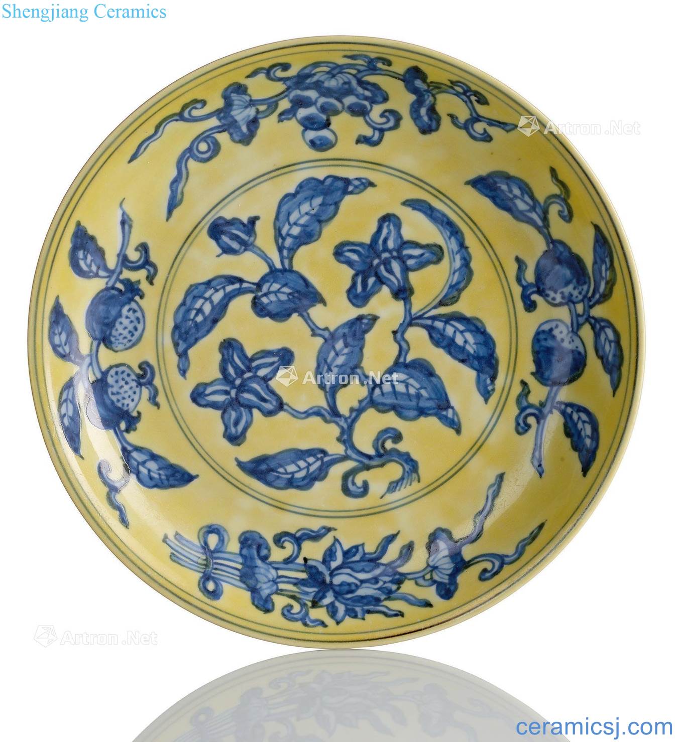 MingZhengDe exquisite rare imperial yellow to blue and white Zhi ZiWen plate