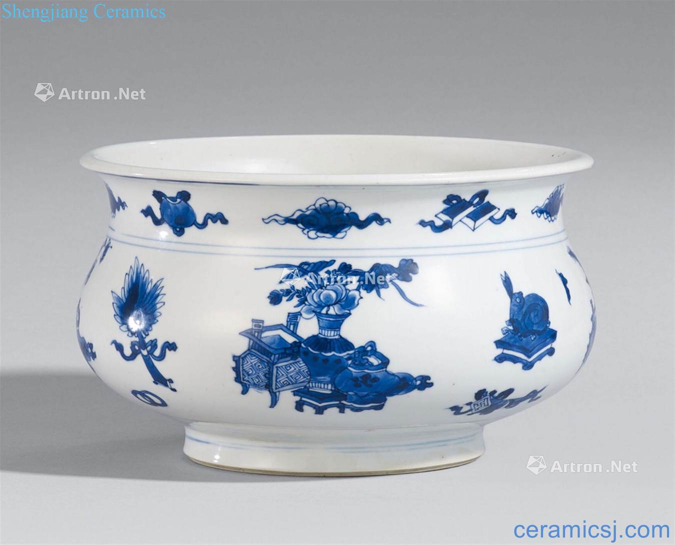 kangxi The ancient sweet grain furnace and blue and white