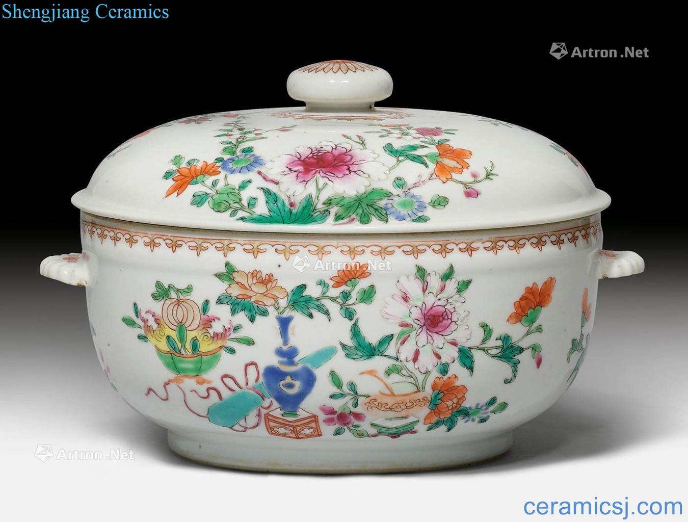 In the eighteenth century with pastel scalloped ear tureen