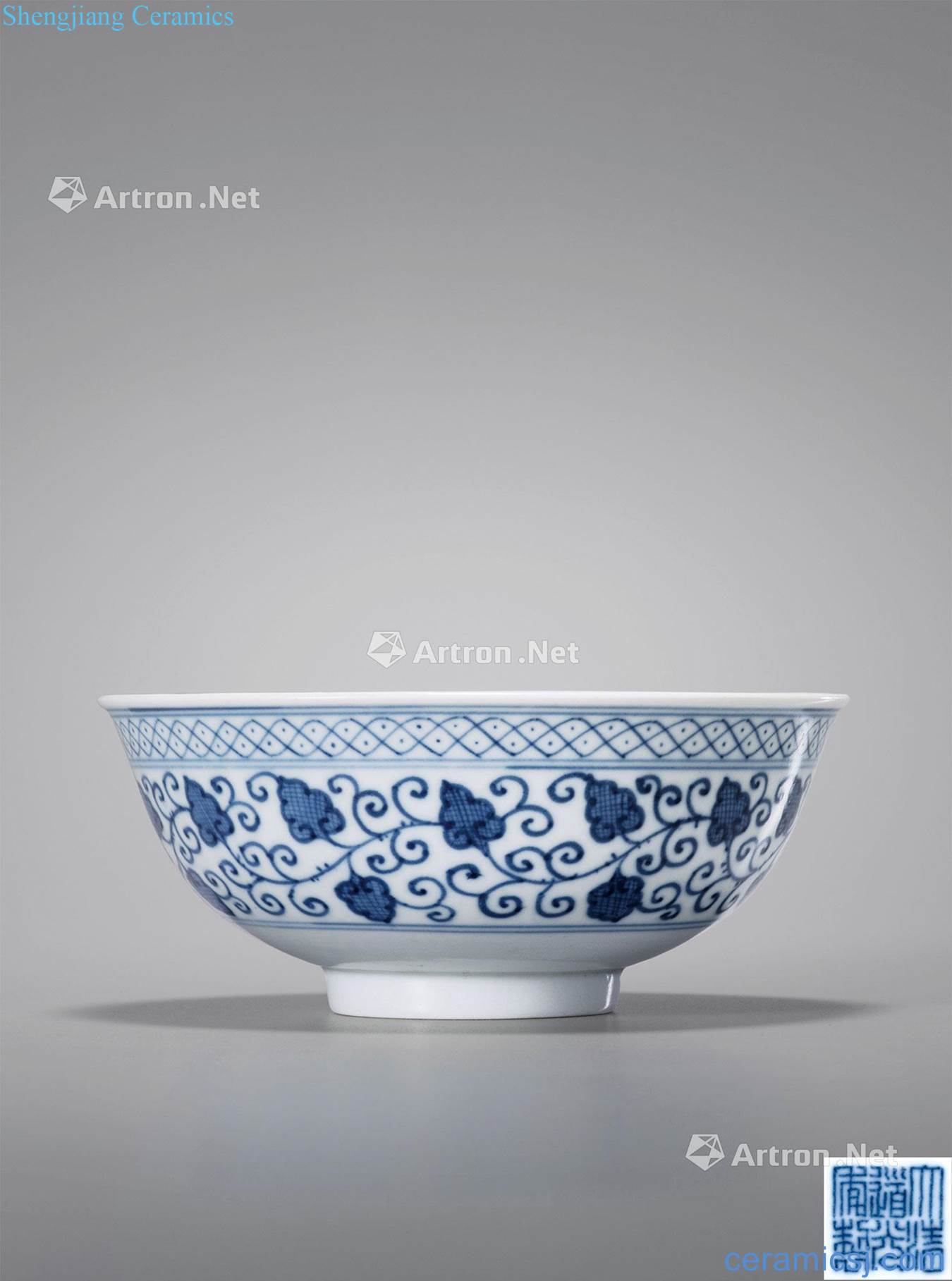 Qing daoguang Blue and white flower green-splashed bowls