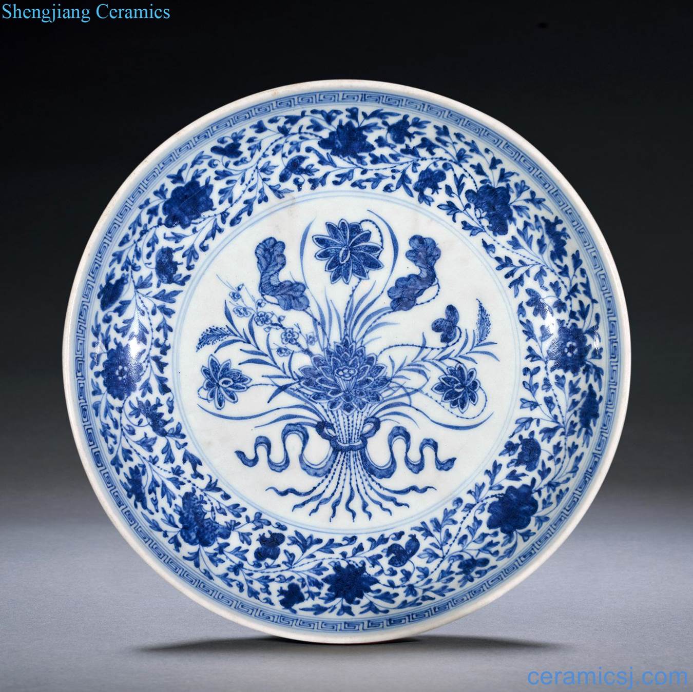 Qing qianlong Blue on a plate