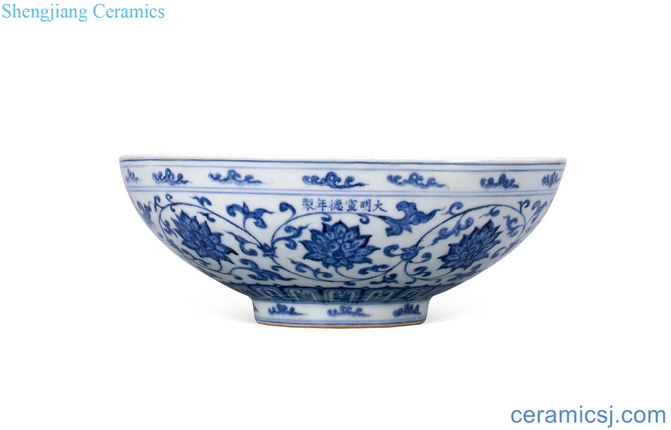 Ming xuande Blue and white lotus flower grain big bowl