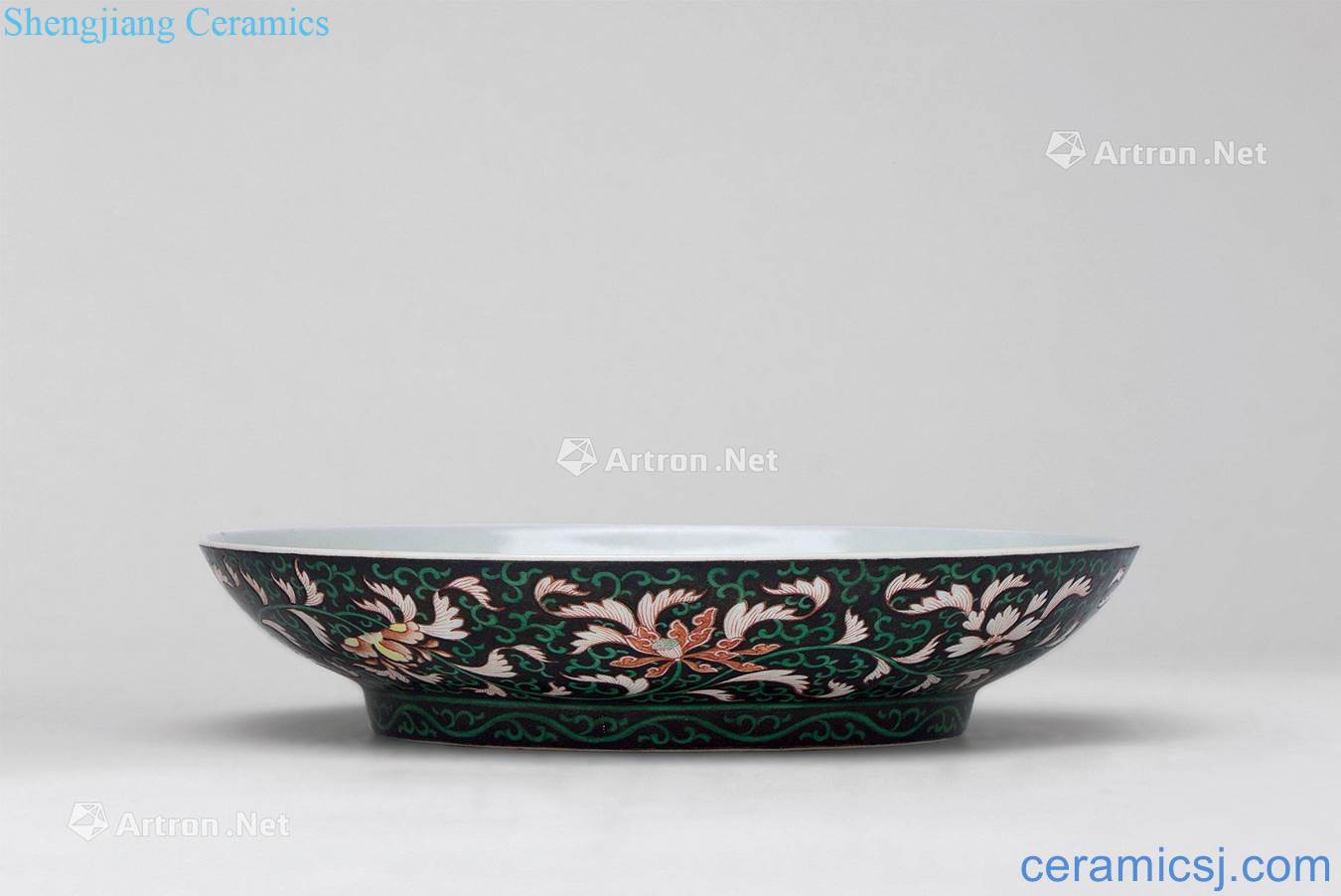 Qing yongzheng ink colorful flower tray