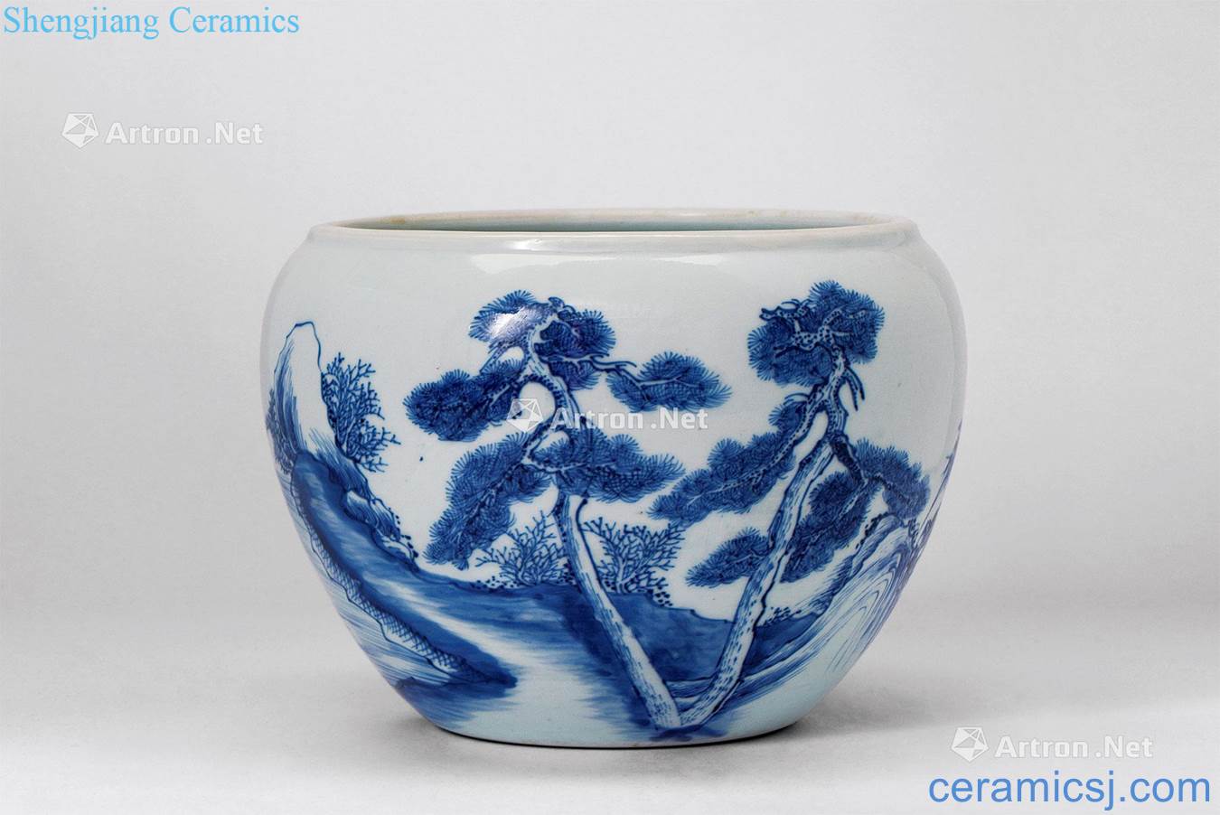 The qing emperor kangxi Blue and white landscape pine grain volume cylinder