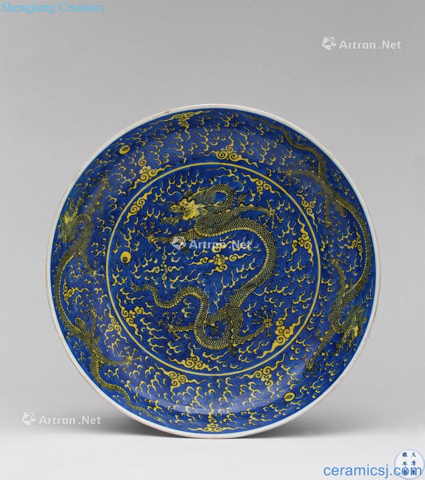 The qing emperor kangxi Blue and white Huang Cai bead YunLongWen plate
