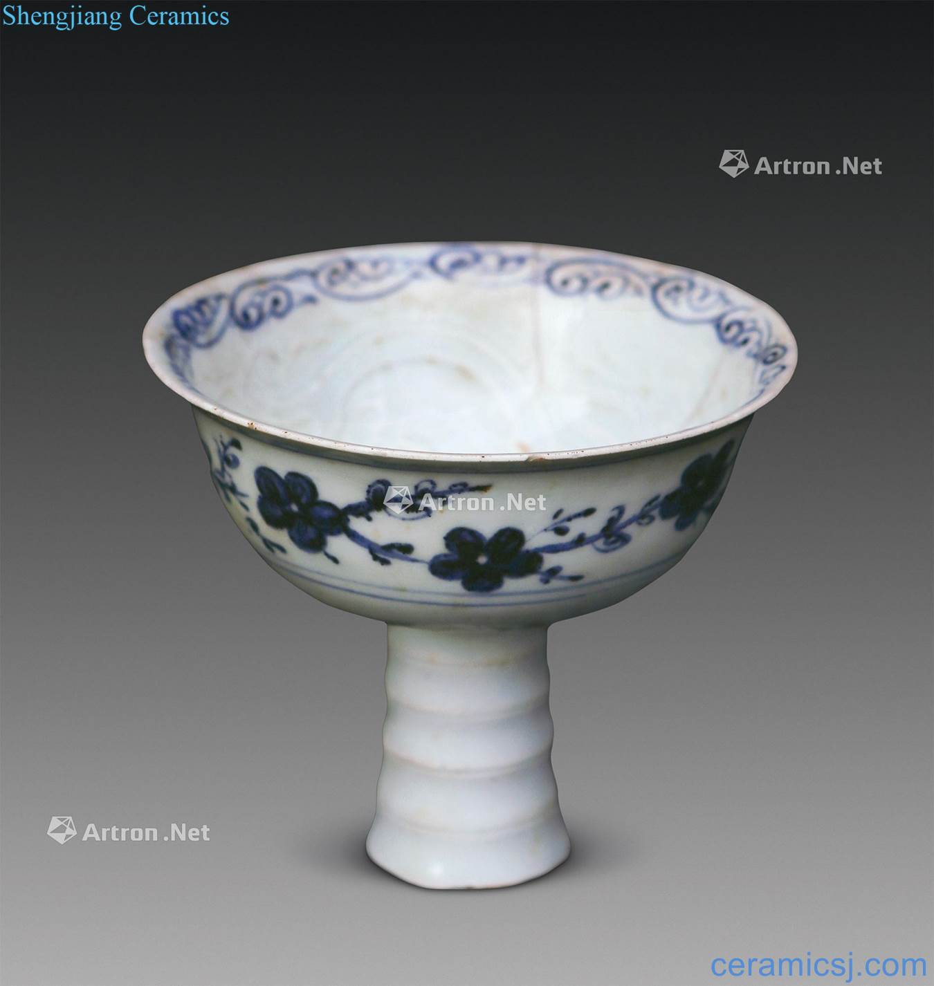 yuan Blue and white footed cup