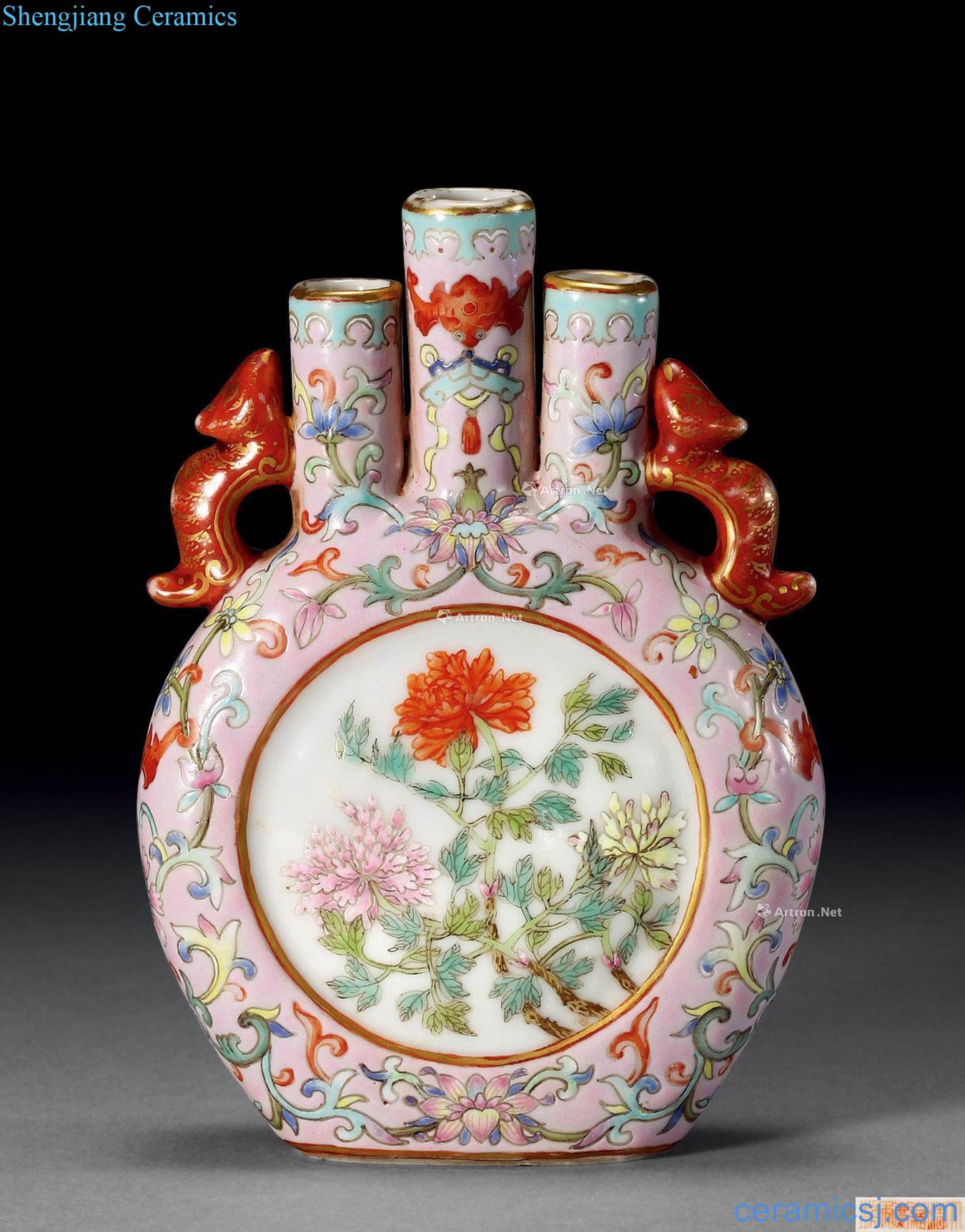 Qing jiaqing pastel medallion flowers appear more auspicious ears three Kong Bian bottles