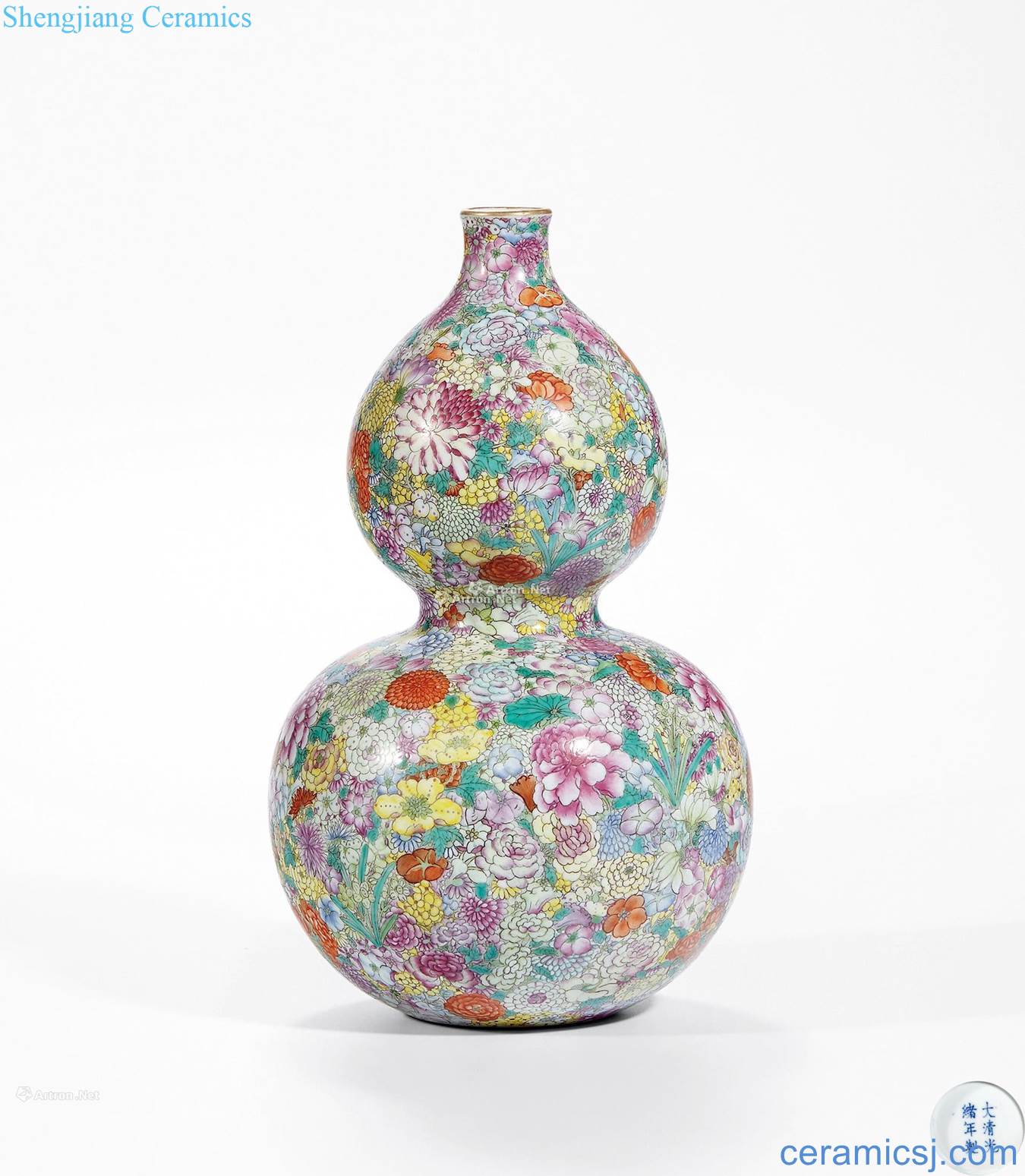 Qing guangxu pastel flowers don't fall to the ground the gourd bottle