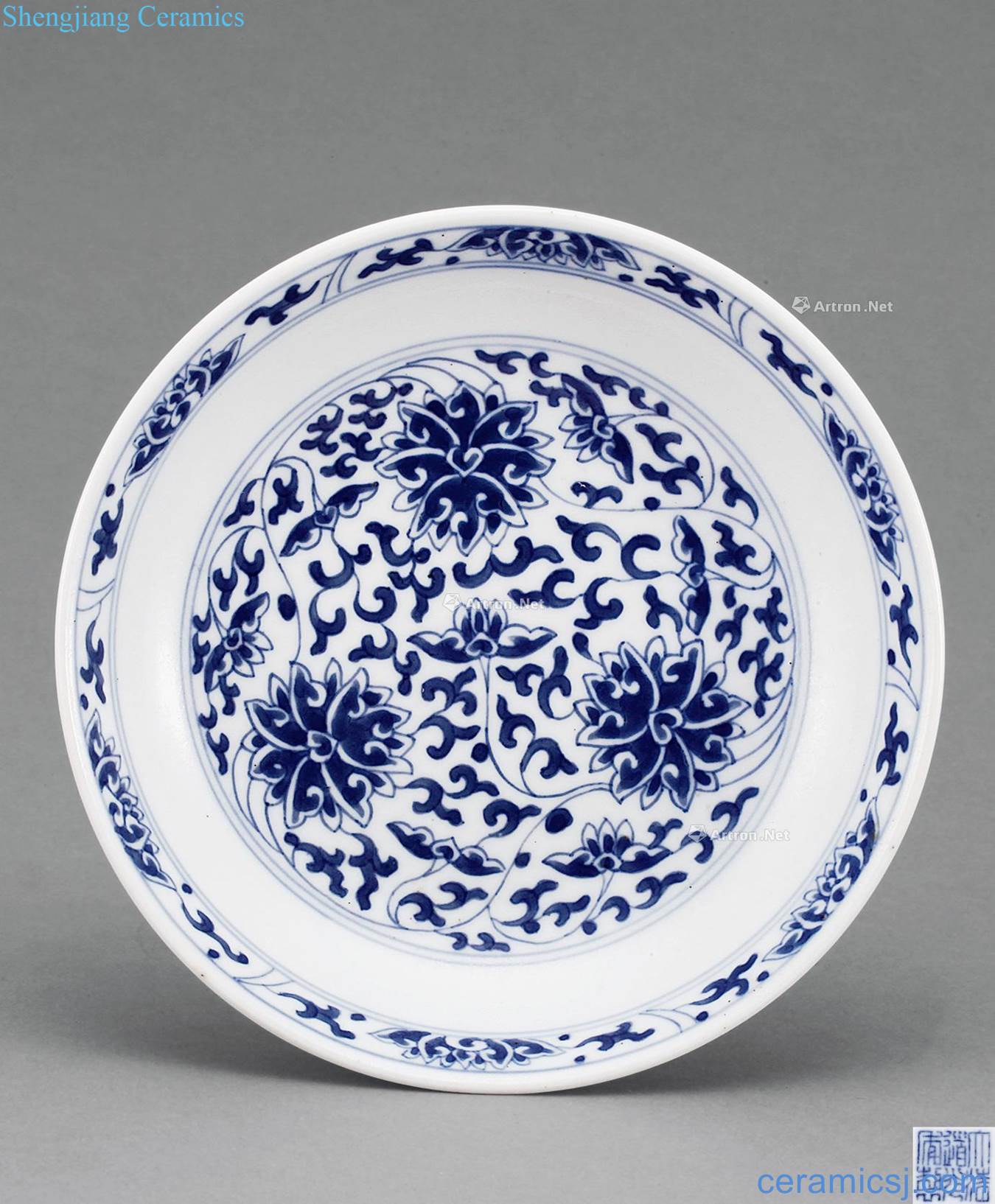 Qing daoguang Blue and white flower disc around branches
