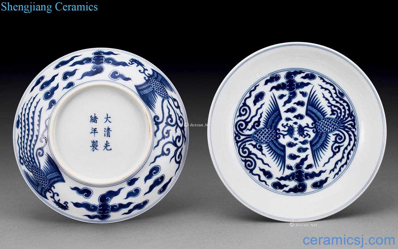 Qing guangxu Blue and white YunFeng tray (2)