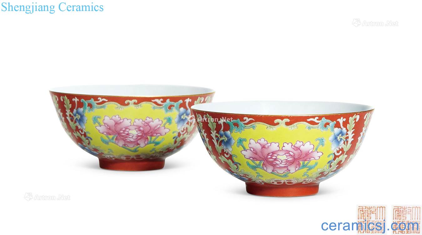 Qing qianlong coral pastel flowers green-splashed bowls (a)