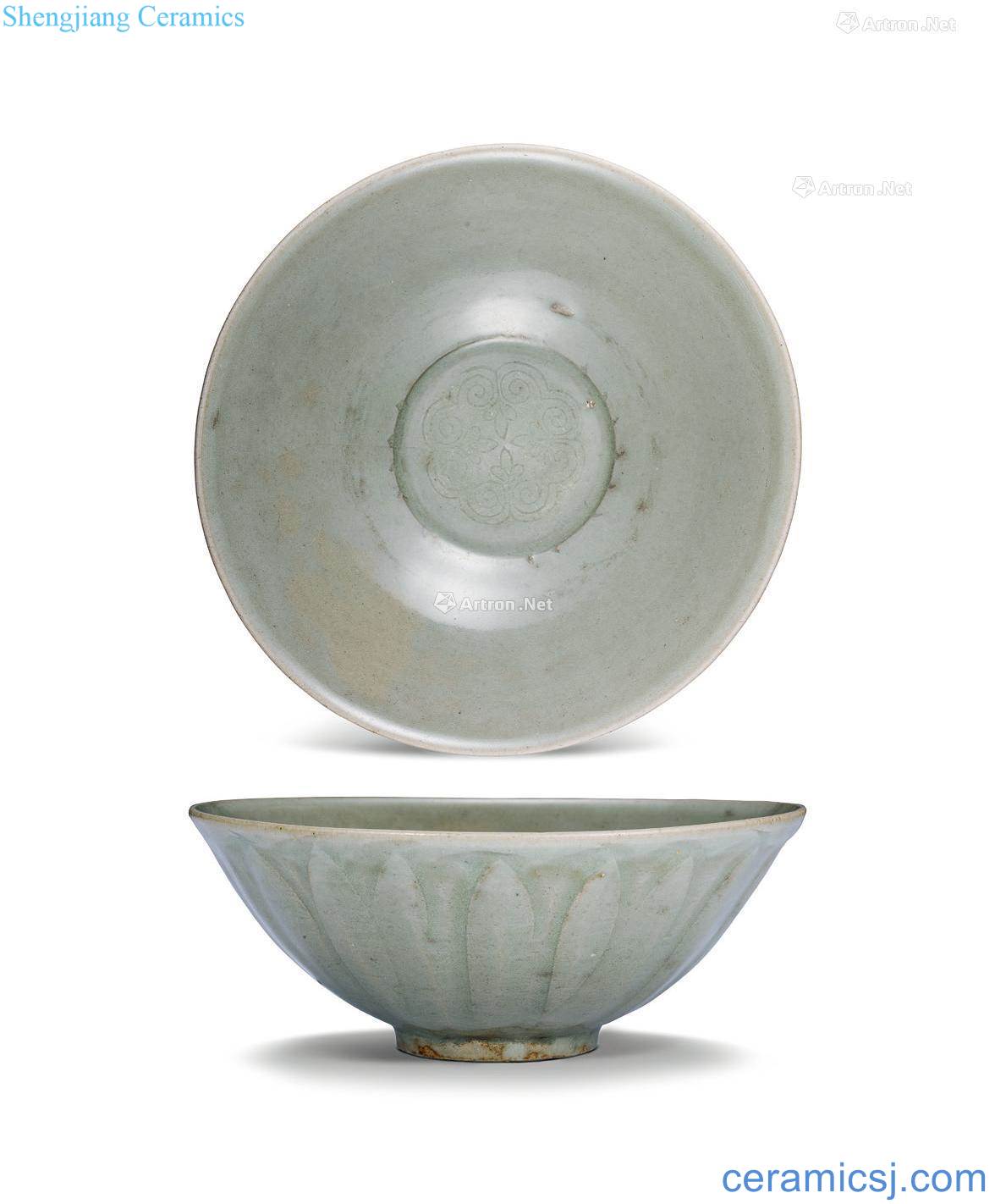 Song to the Ming Longquan celadon green glaze regiment Hualien disc green-splashed bowls